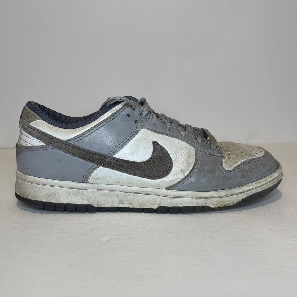 Nike Dunk Low SE Mens 9 Light Carbon Grey Platinum Tint White Sneaker FJ4188-100